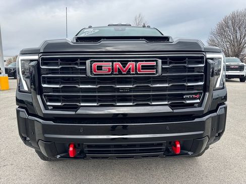 New 2026 GMC Sierra 2500 AT4 w/ AT4 Premium Plus Package image 9
