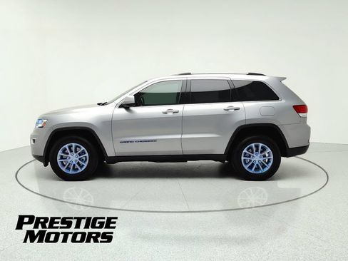 Used 2021 Jeep Grand Cherokee Laredo X AWD/4WD image 5