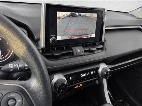 Used 2024 Toyota RAV4 XLE image 14