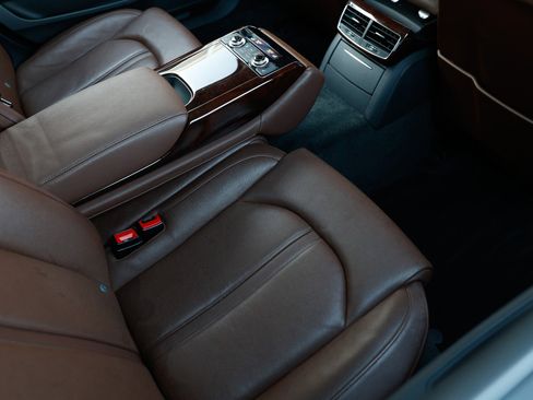 Used 2014 Audi A8 L TDI w/ Premium Package image 15