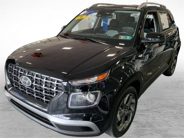Certified 2026 Hyundai Venue SEL FWD image 6