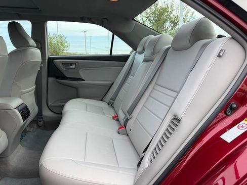 Certified 2016 Toyota Camry XLE w/ Moonroof Package image 15