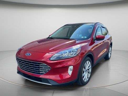 Used 2022 Ford Escape Titanium w/ Titanium Elite Package AWD/4WD image 4