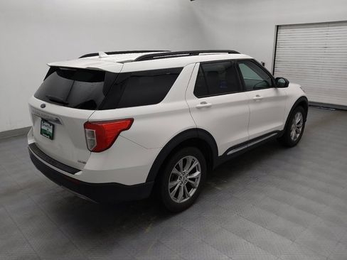 Used 2020 Ford Explorer XLT w/ Equipment Group 202A image 10