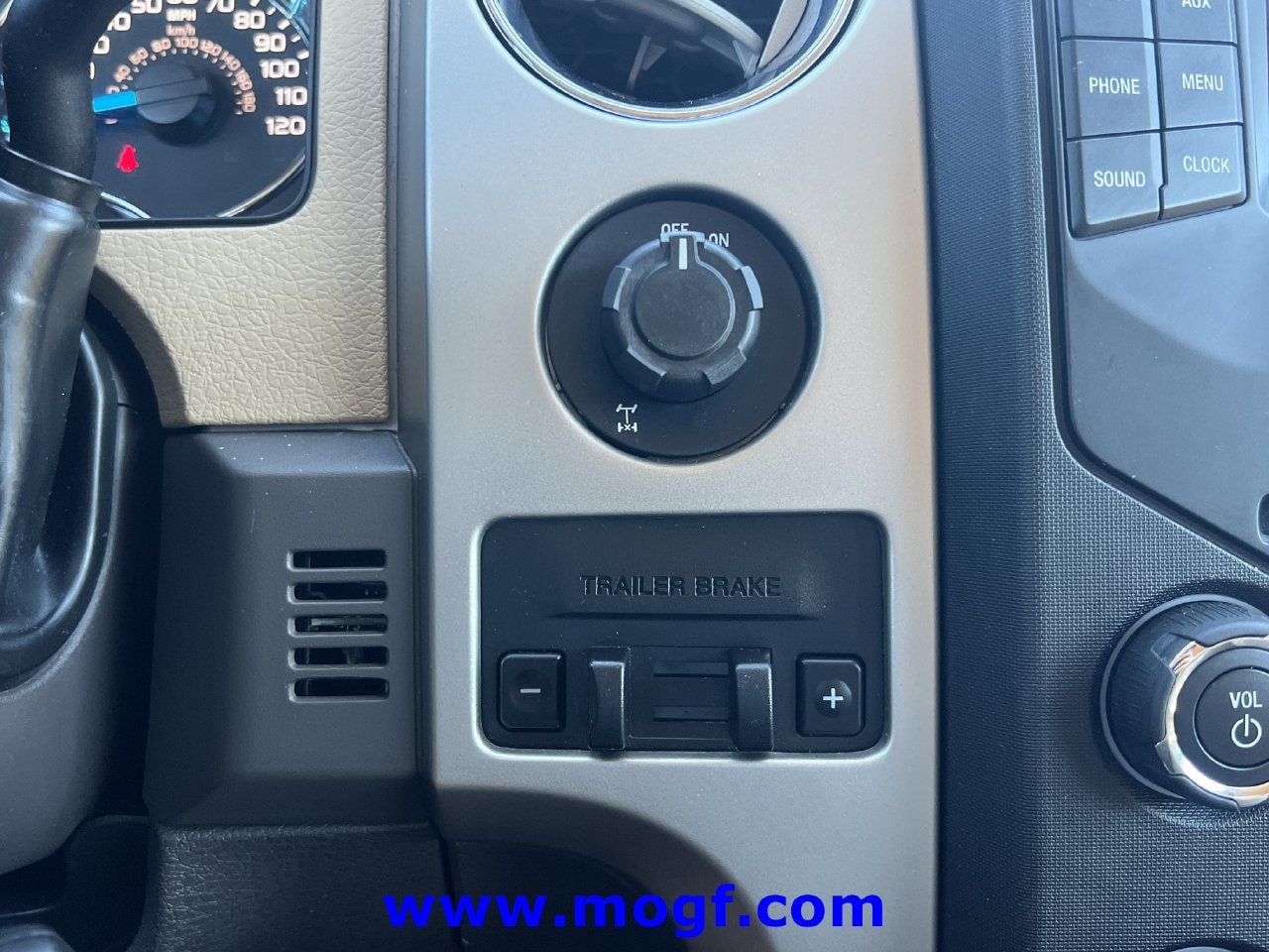 Used 2013 Ford F150 XLT w/ Luxury Equipment Group RWD image 9