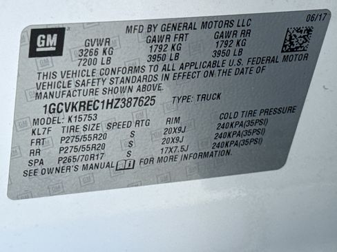 Used 2017 Chevrolet Silverado 1500 LT w/ Redline Edition image 33