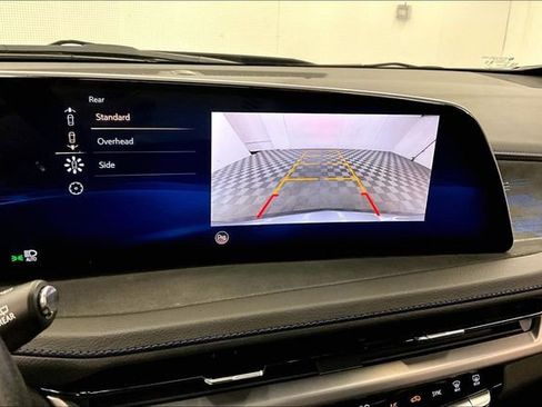 Used 2024 Cadillac XT4 Sport AWD/4WD image 30