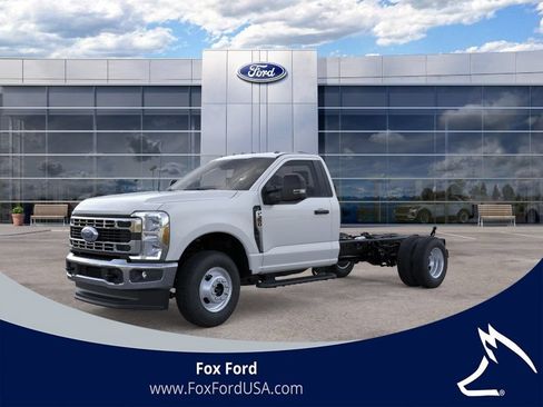 New 2025 Ford F350 XL w/ XL Chrome Package AWD/4WD image 1