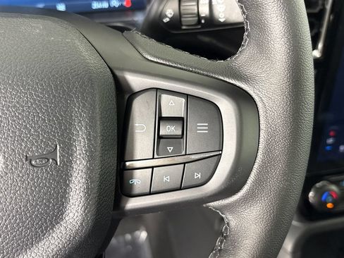 New 2026 Ford Ranger Lariat w/ Black Appearance Package RWD image 20