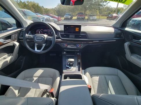 Used 2018 Audi Q5 2.0T Premium Plus w/ Premium Plus Package image 2