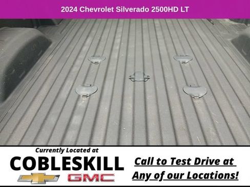Used 2024 Chevrolet Silverado 2500 LT AWD/4WD image 5