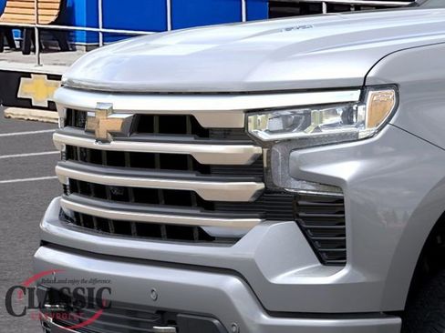New 2026 Chevrolet Silverado 1500 High Country AWD/4WD image 15
