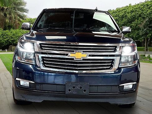 Used 2019 Chevrolet Tahoe Premier RWD image 3