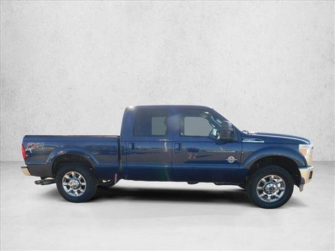 Used 2012 Ford F250 Lariat w/ Lariat Interior Pkg AWD/4WD image 4