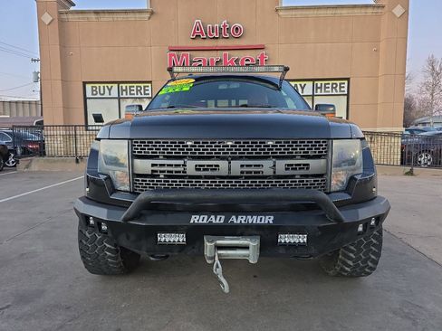 Used 2014 Ford F150 Raptor w/ Equipment Group 801A Luxury image 2