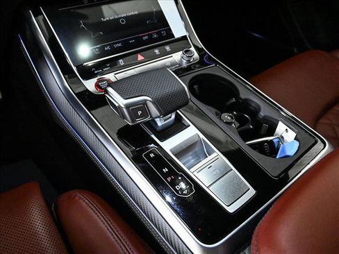 New 2026 Audi SQ8 Premium Plus AWD/4WD image 12