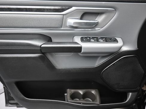 Used 2019 RAM 1500 Big Horn AWD/4WD image 10