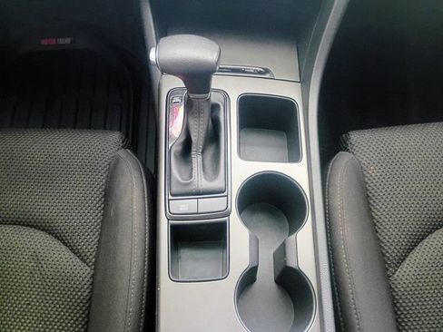 Used 2020 Kia Optima LX FWD image 29