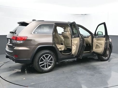 Used 2021 Jeep Grand Cherokee Limited w/ Premium Lighting Group image 62