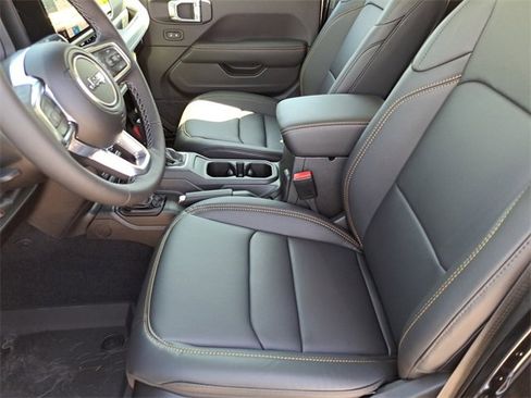 New 2025 Jeep Wrangler Sahara image 15
