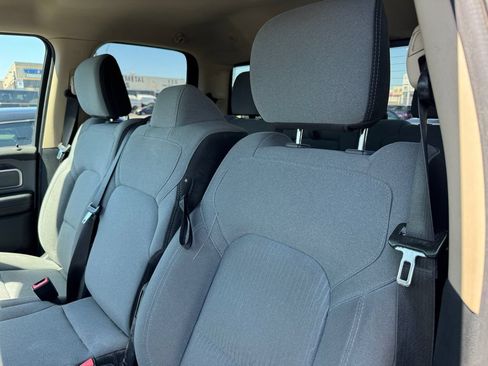 Used 2019 RAM 1500 Big Horn AWD/4WD image 23