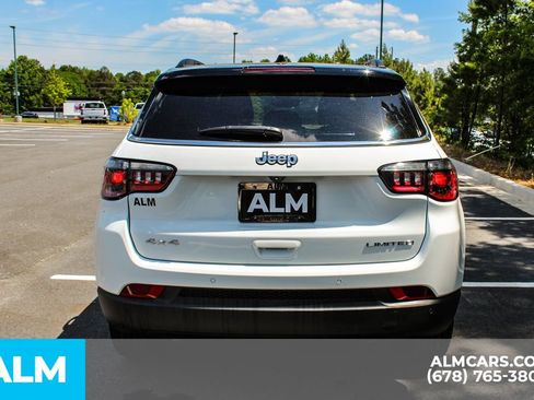 Used 2025 Jeep Compass Limited AWD/4WD image 11