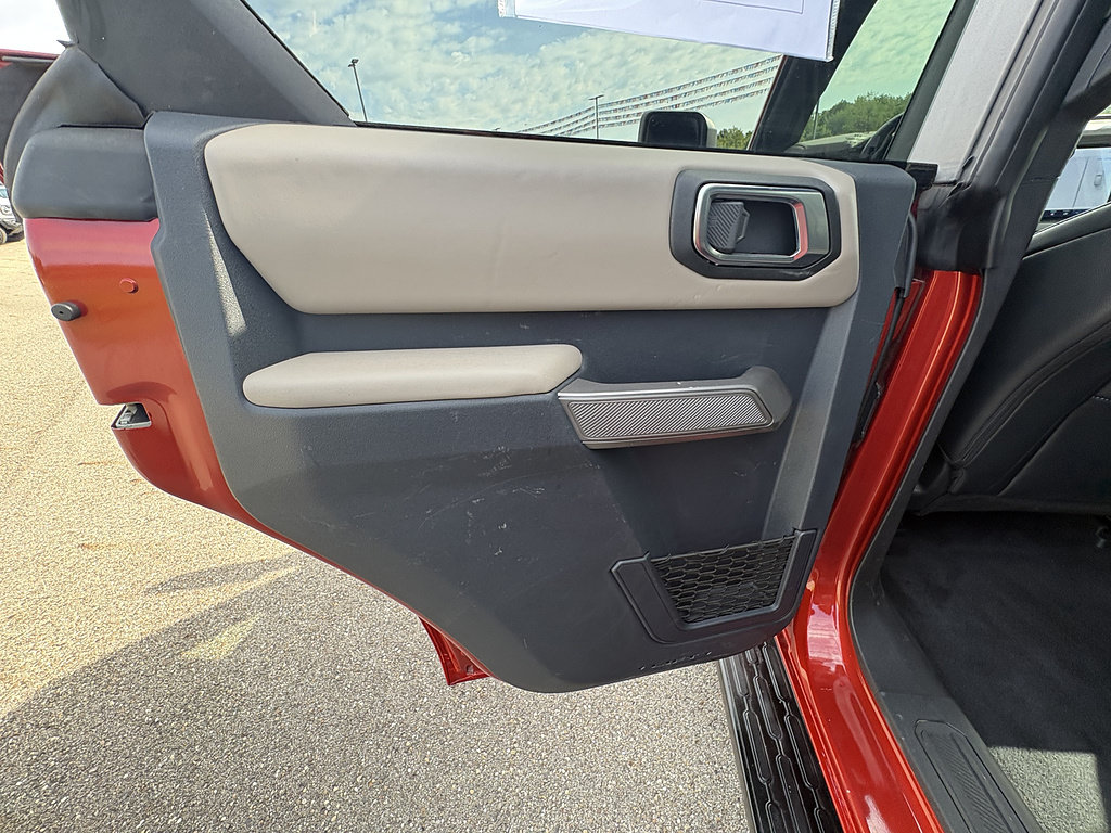 Used 2023 Ford Bronco Wildtrak AWD/4WD image 16