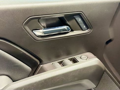 Used 2024 GMC Canyon Elevation w/ Convenience Package image 16