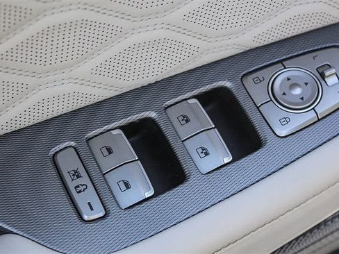 Certified 2022 Hyundai Palisade Calligraphy w/ Winter Package image 26