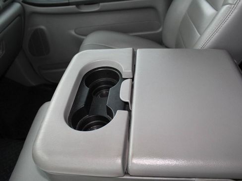 Used 2005 Ford F350 Lariat AWD/4WD image 54