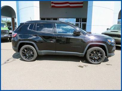 Used 2023 Jeep Compass Latitude w/ Sun and Sound Group