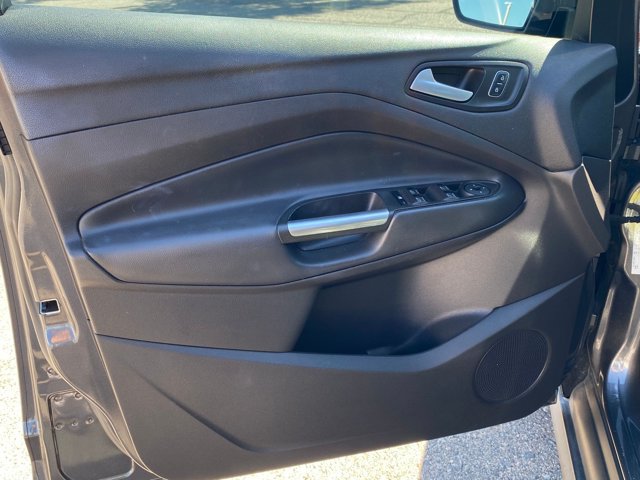 Used 2017 Ford C-MAX SE FWD image 9