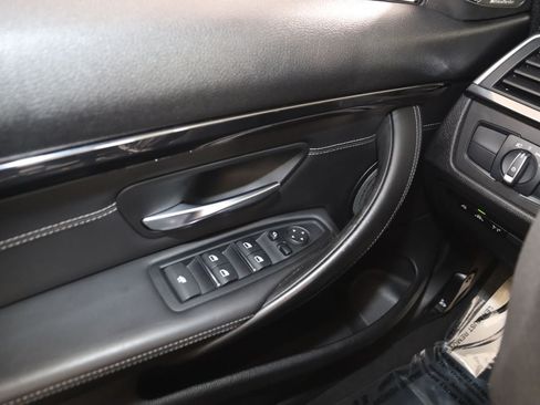 Used 2019 BMW M4 Convertible w/ Competition Package RWD image 50