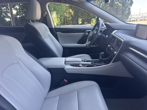Used 2019 Lexus RX 350 AWD w/ Navigation Package image 21