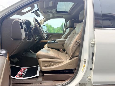 Used 2016 Chevrolet Silverado 2500 LTZ w/ Duramax Plus Package AWD/4WD image 20