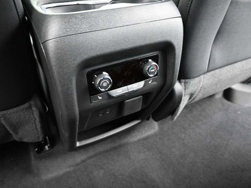 New 2026 Chevrolet Traverse RS image 14