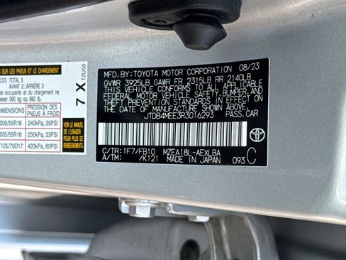 Used 2024 Toyota Corolla LE FWD image 46