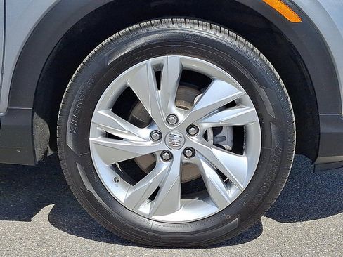 Used 2024 Buick Encore GX Preferred AWD/4WD image 7