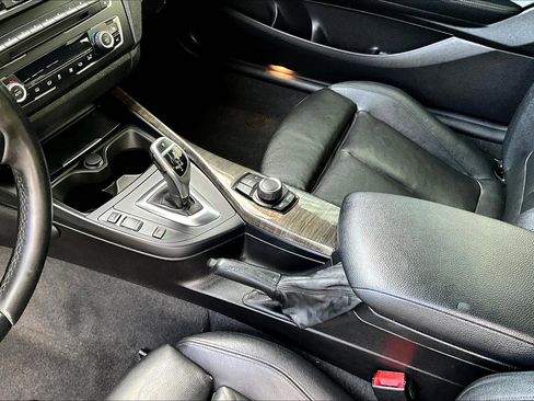 Used 2014 BMW 228i Coupe image 13