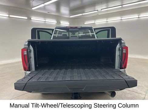 Certified 2024 GMC Sierra 2500 Denali Ultimate AWD/4WD image 33