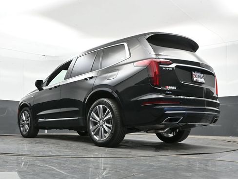 Used 2025 Cadillac XT6 Premium Luxury AWD/4WD image 48