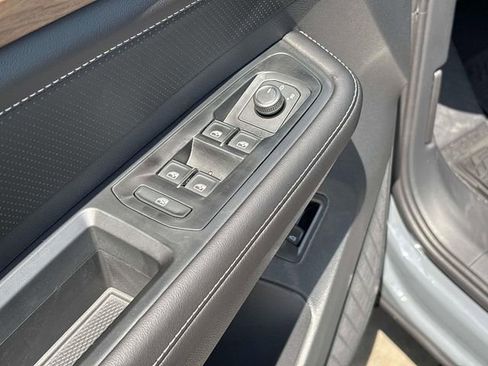 New 2026 Volkswagen Atlas SE FWD image 7