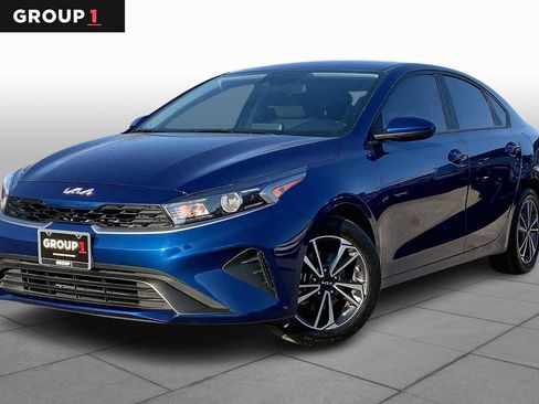 Used 2024 Kia Forte LXS image 1