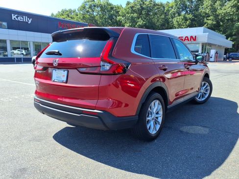 Used 2024 Honda CR-V EX image 5