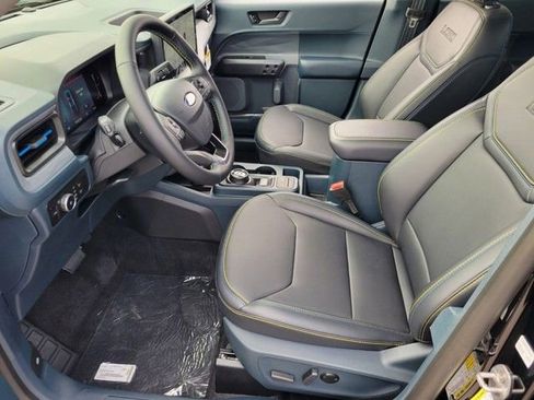 New 2026 Ford Maverick Lobo AWD/4WD image 7