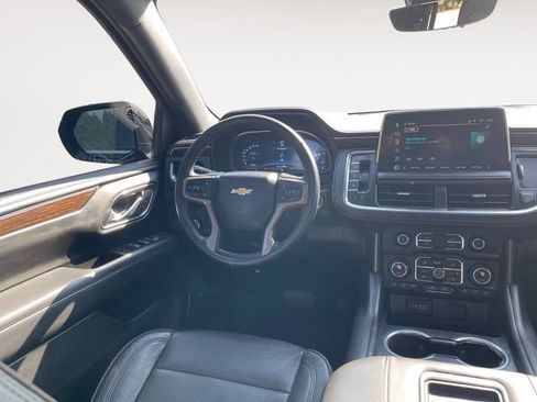 Used 2023 Chevrolet Suburban High Country w/ Max Trailering Package AWD/4WD image 11