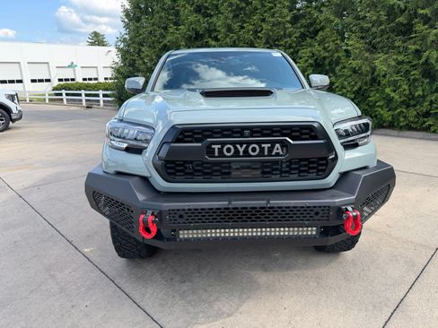Used 2021 Toyota Tacoma TRD Pro AWD/4WD image 6