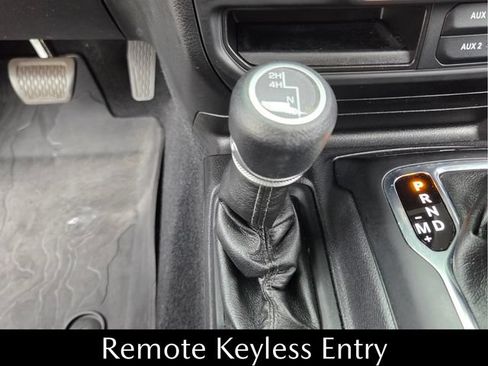 Used 2021 Jeep Wrangler Sport AWD/4WD image 27