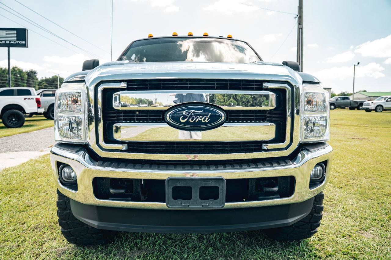 Used 2015 Ford F350 Lariat w/ Lariat Ultimate Package AWD/4WD image 2
