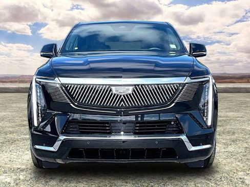 Used 2025 Cadillac Escalade IQ Luxury 2 w/ LPO, Premium Carpet Package AWD/4WD image 2